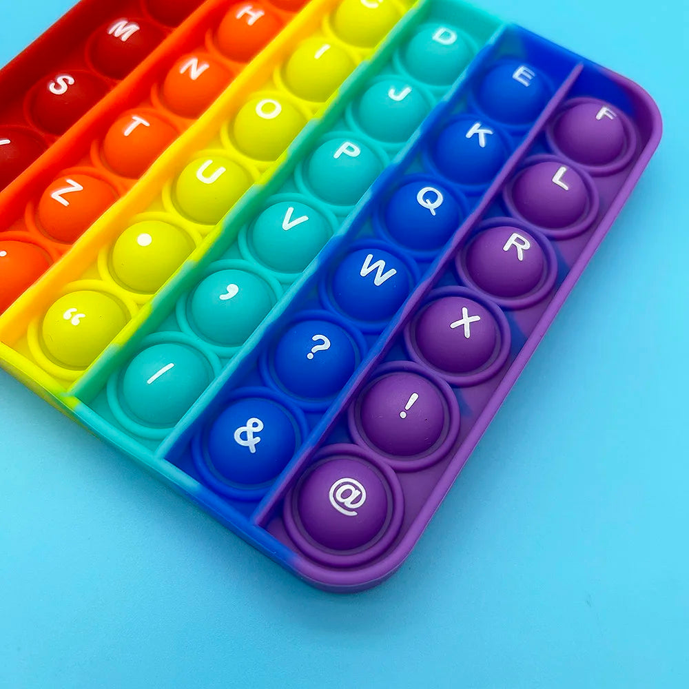 2-in-1 Pop Fidget Buchstaben & Zahlen Lernspielzeug