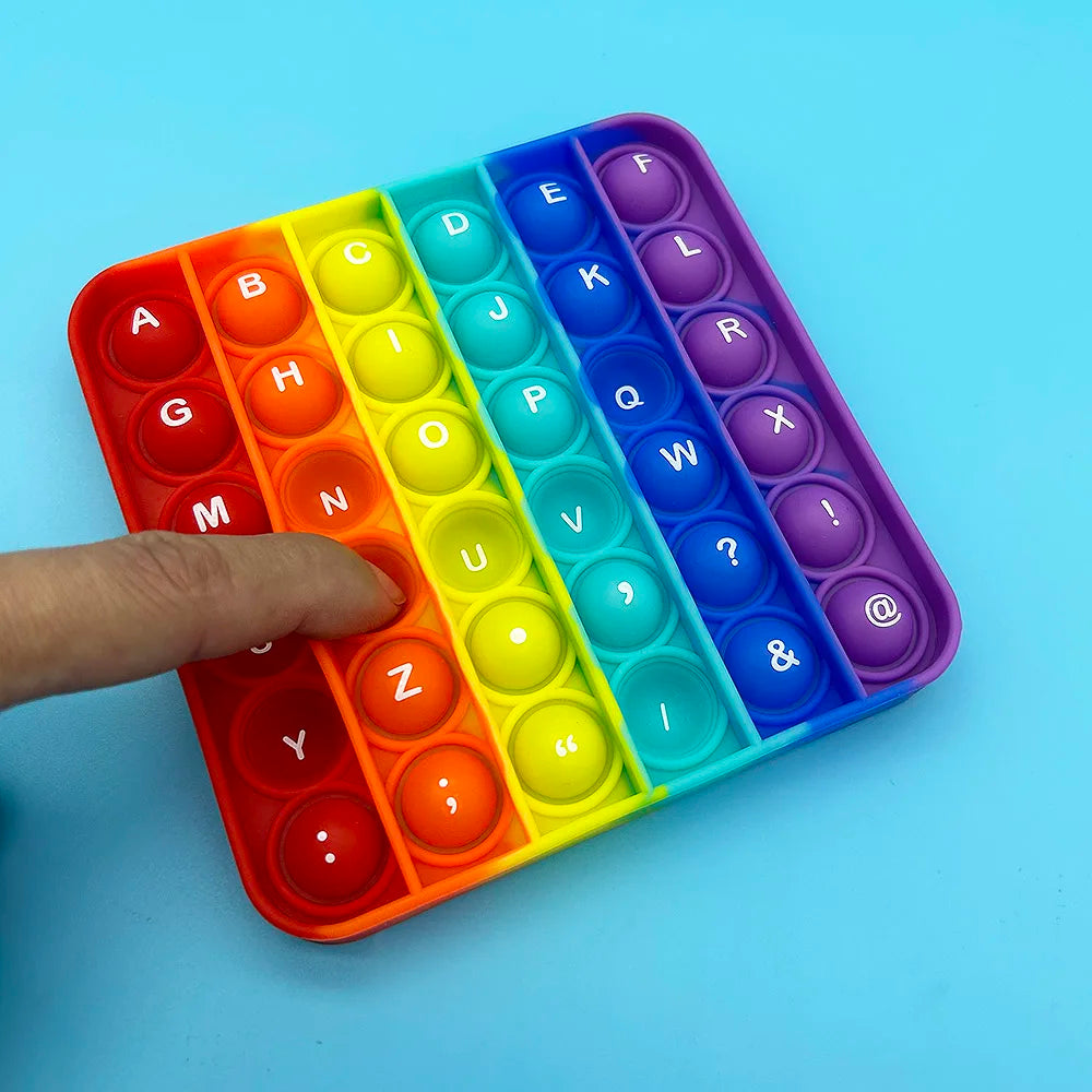 2-in-1 Pop Fidget Buchstaben & Zahlen Lernspielzeug
